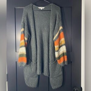 4/$16 Davi & Dani Cardigan Sweater